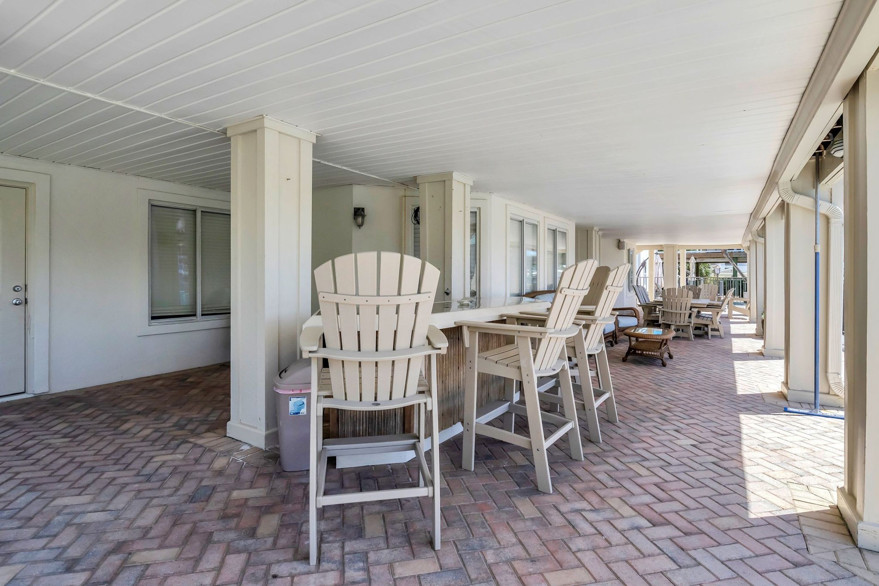 House | 4 bedrooms, high-speed internet