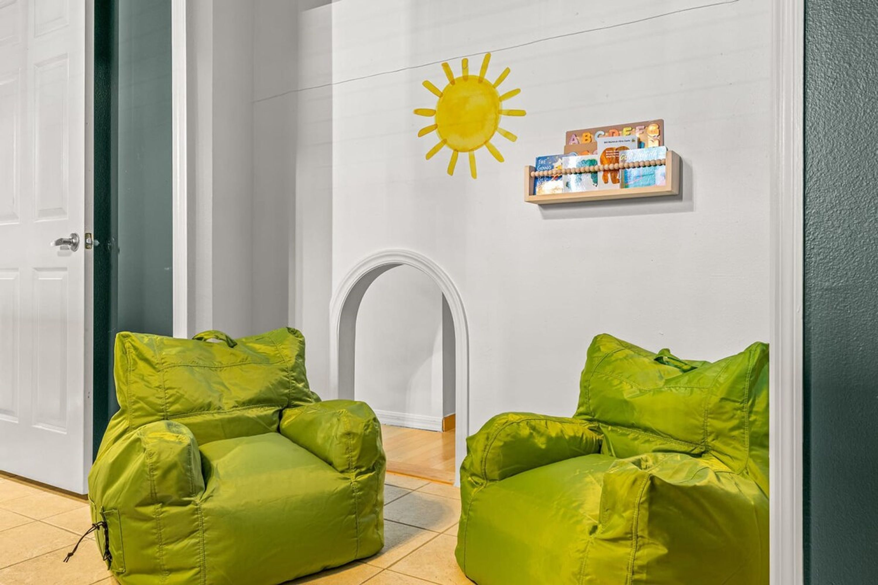 House | 4 bedrooms, Internet