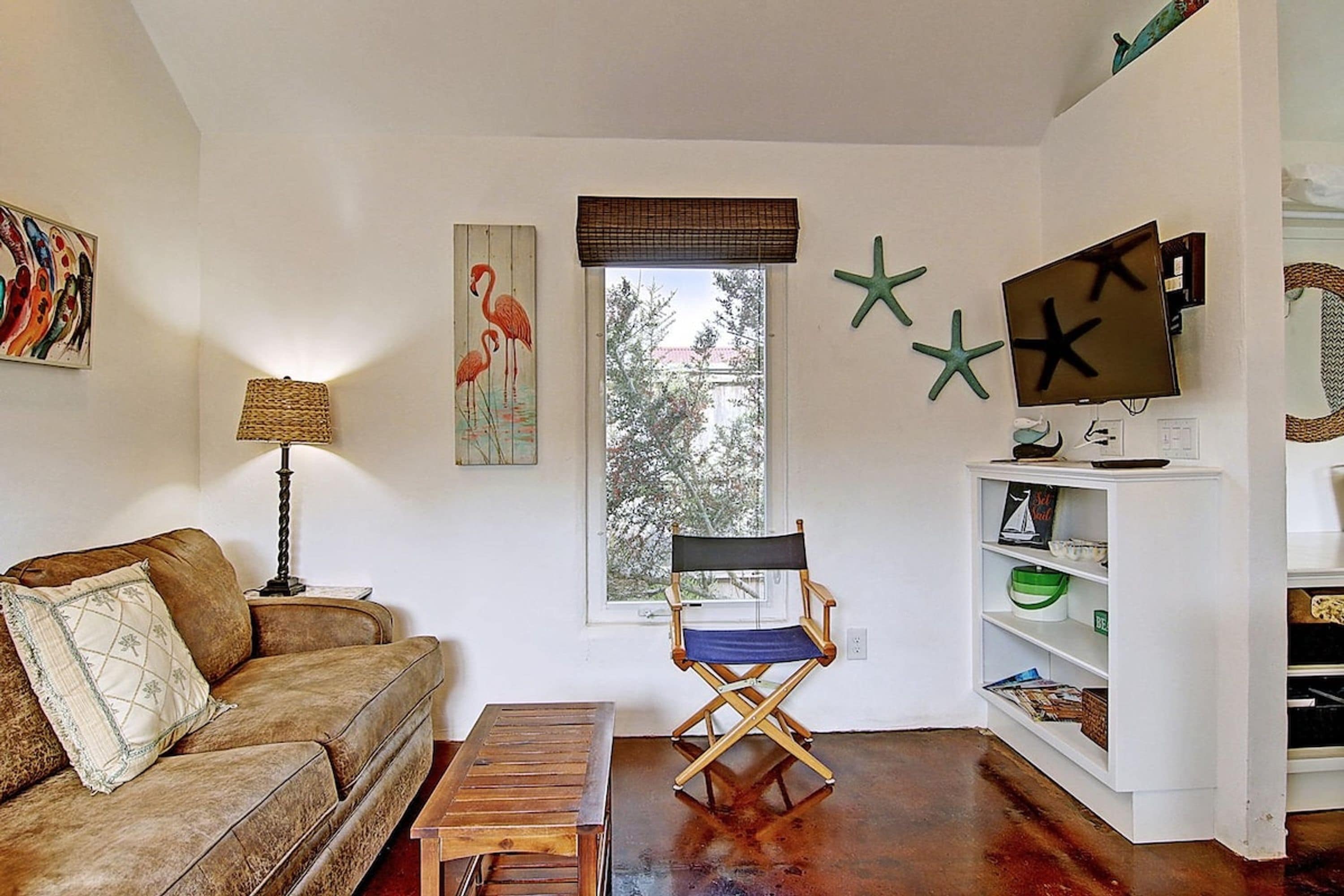 Casa | 1 habitación y internet 