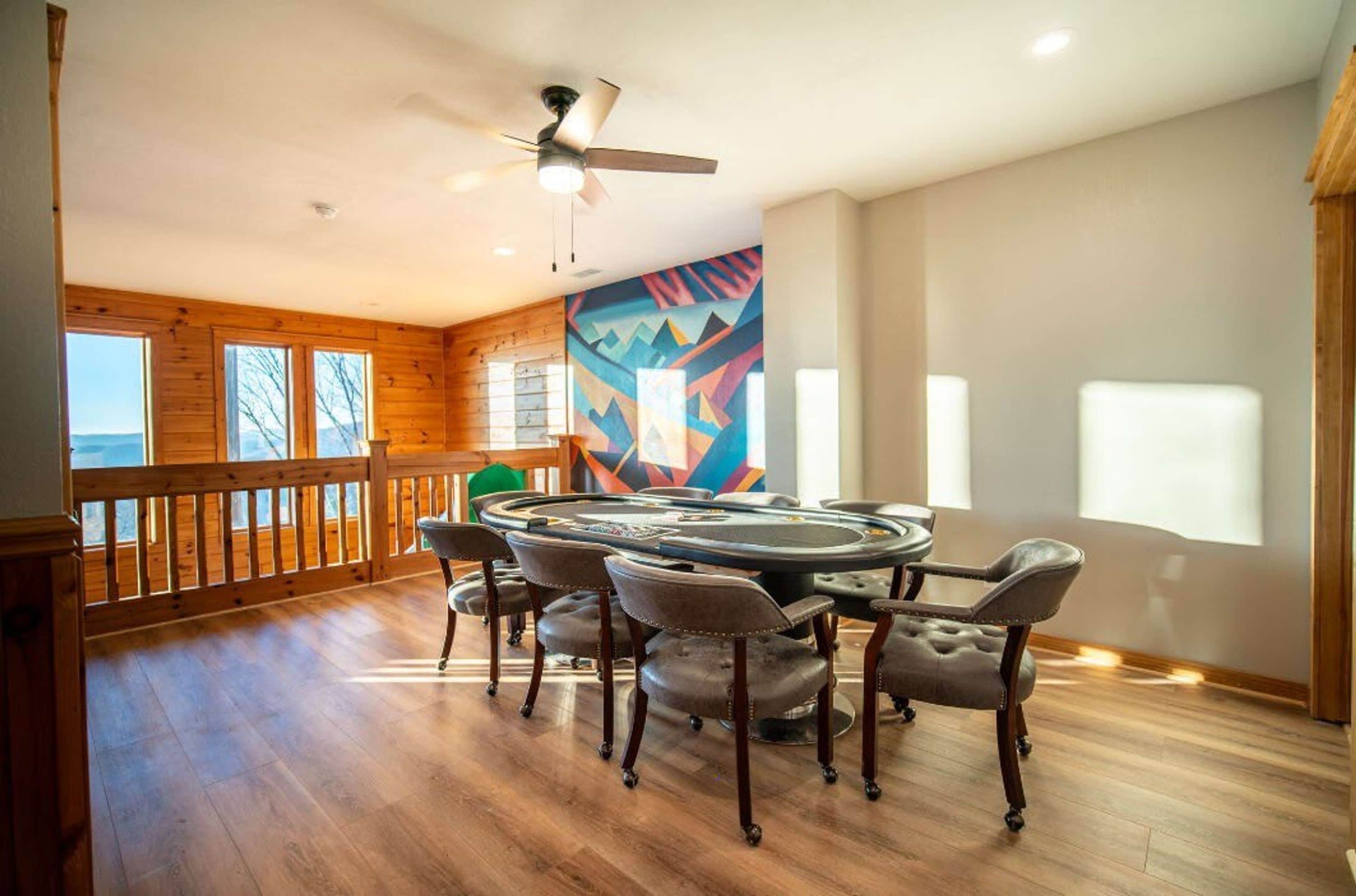 House | 12 bedrooms, high-speed internet