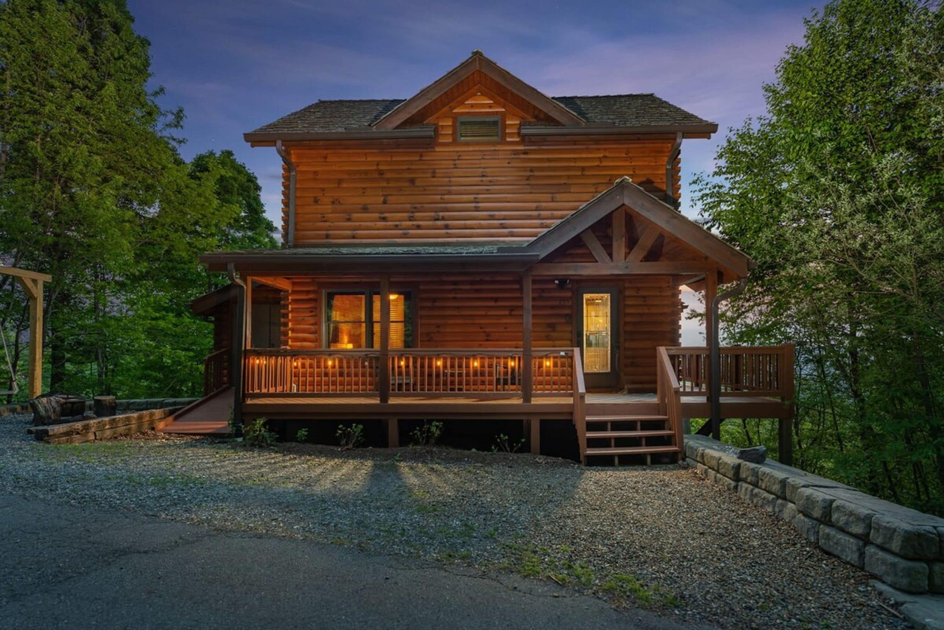 House | 12 bedrooms, high-speed internet