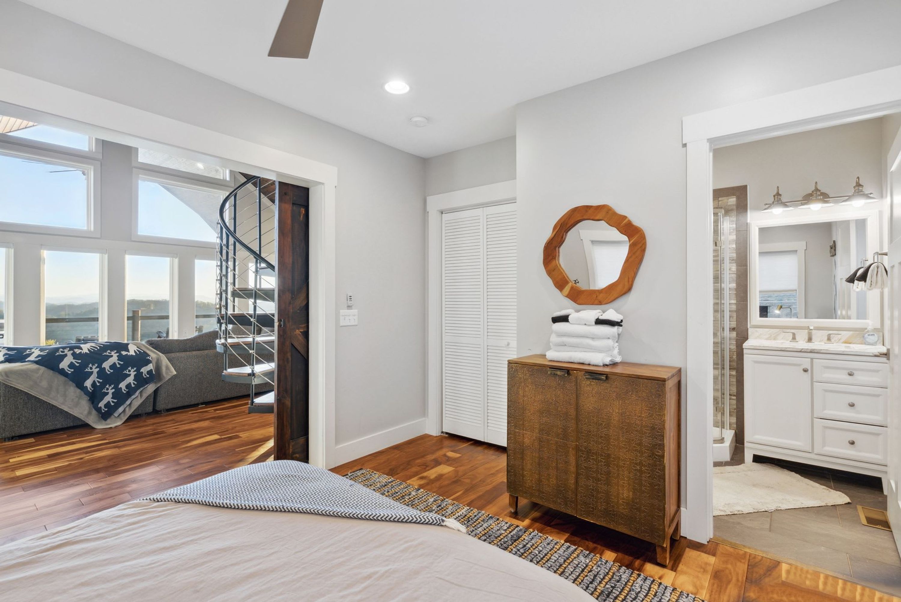 House | 4 bedrooms, Internet