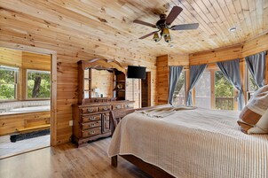 House | 6 bedrooms, high-speed internet
