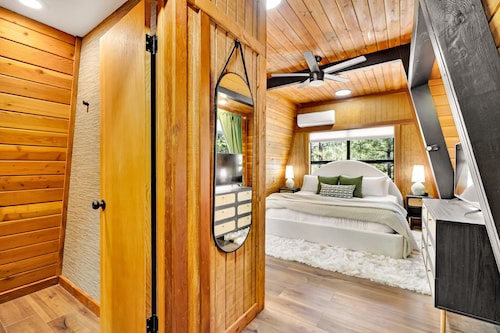 绿色屋顶A型架无尽景观现代小屋  