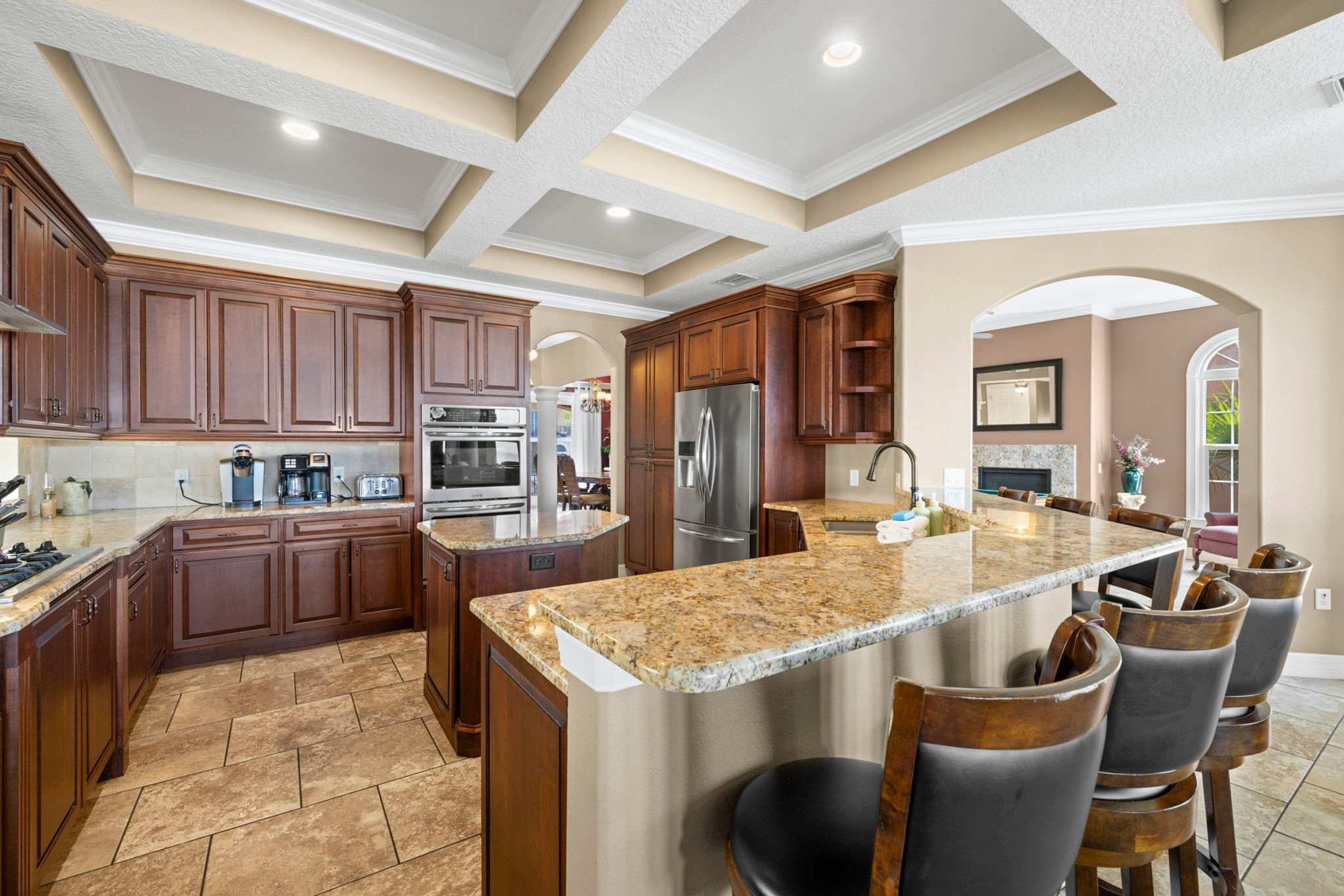 House | 5 bedrooms, Internet
