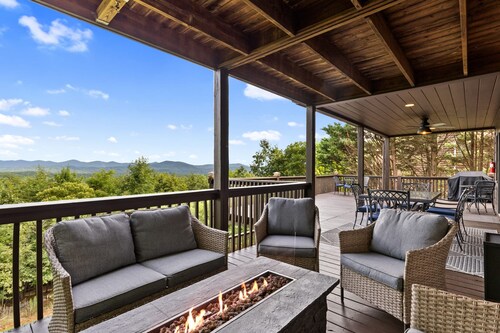 Mountain Views Games Hot Tub Fire Pit BBQ