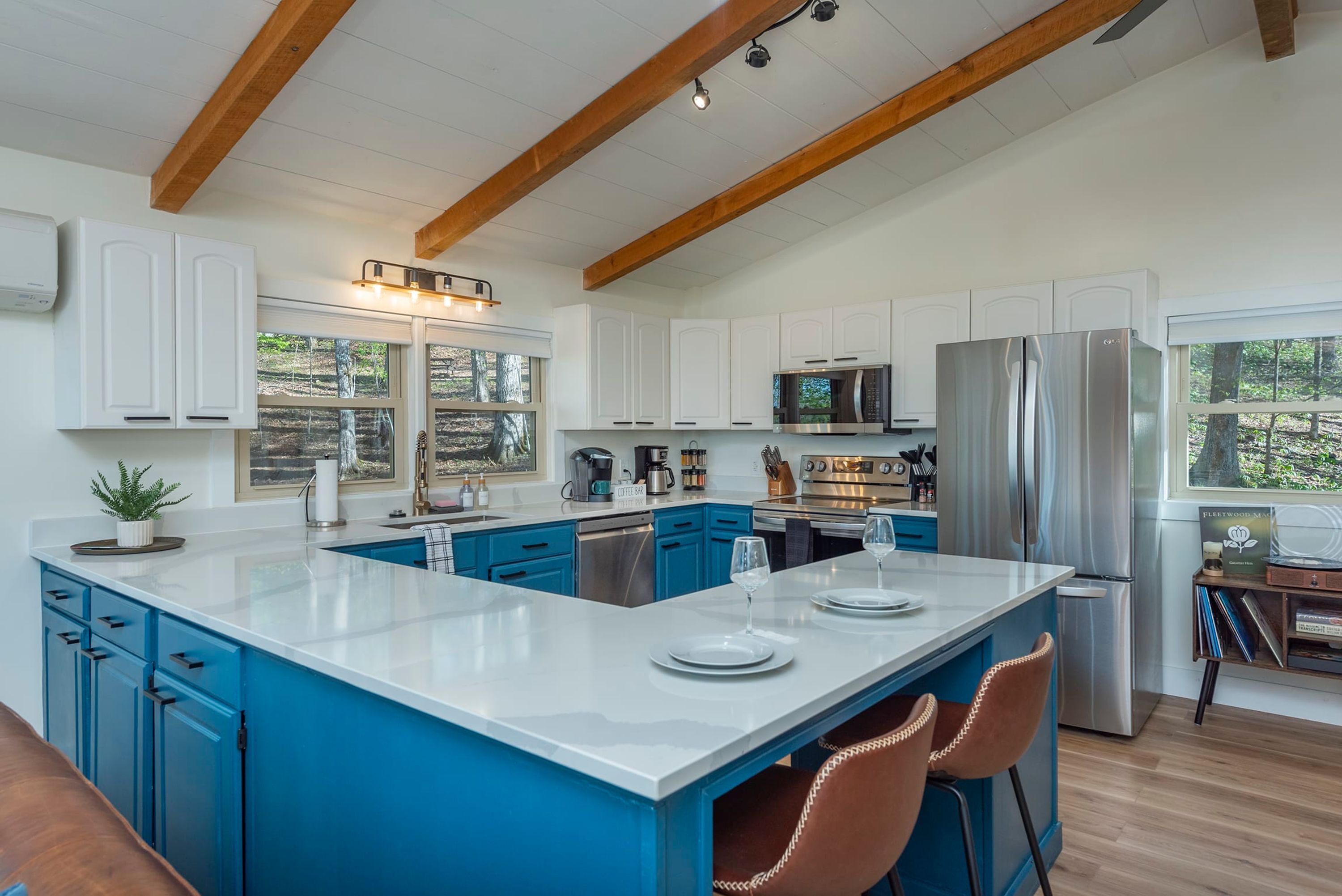 House | 4 bedrooms, Internet