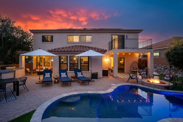House - Family Fun Sleeps 12 Pool Fire Pit Puttputt (Oro Valley)