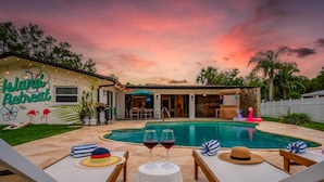House - Waterfront Retreat w Heated Pool Fire (Seminole)