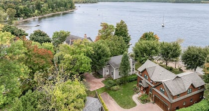 Gorgeous Lakefront Home w Private Beach Views