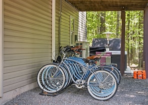 Unclassified image, 3 of 69, button - Sleeps 10 Sauna Hot Tub Arcade Firepit (Pocono Lake)