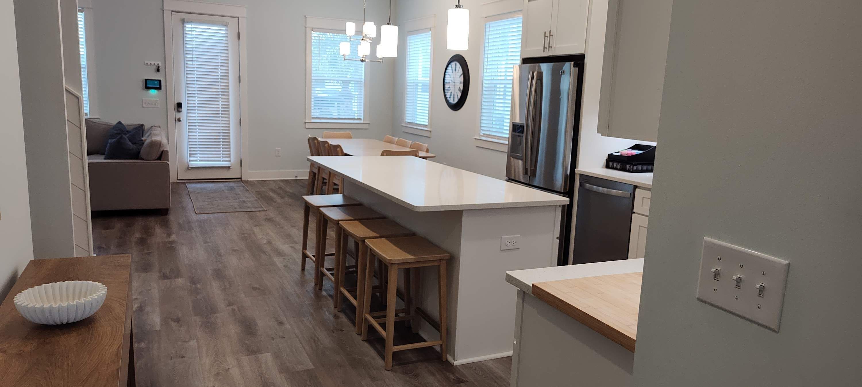 House | 4 bedrooms, high-speed internet
