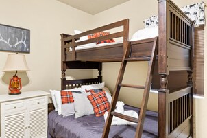 4 habitaciones y acceso a internet 