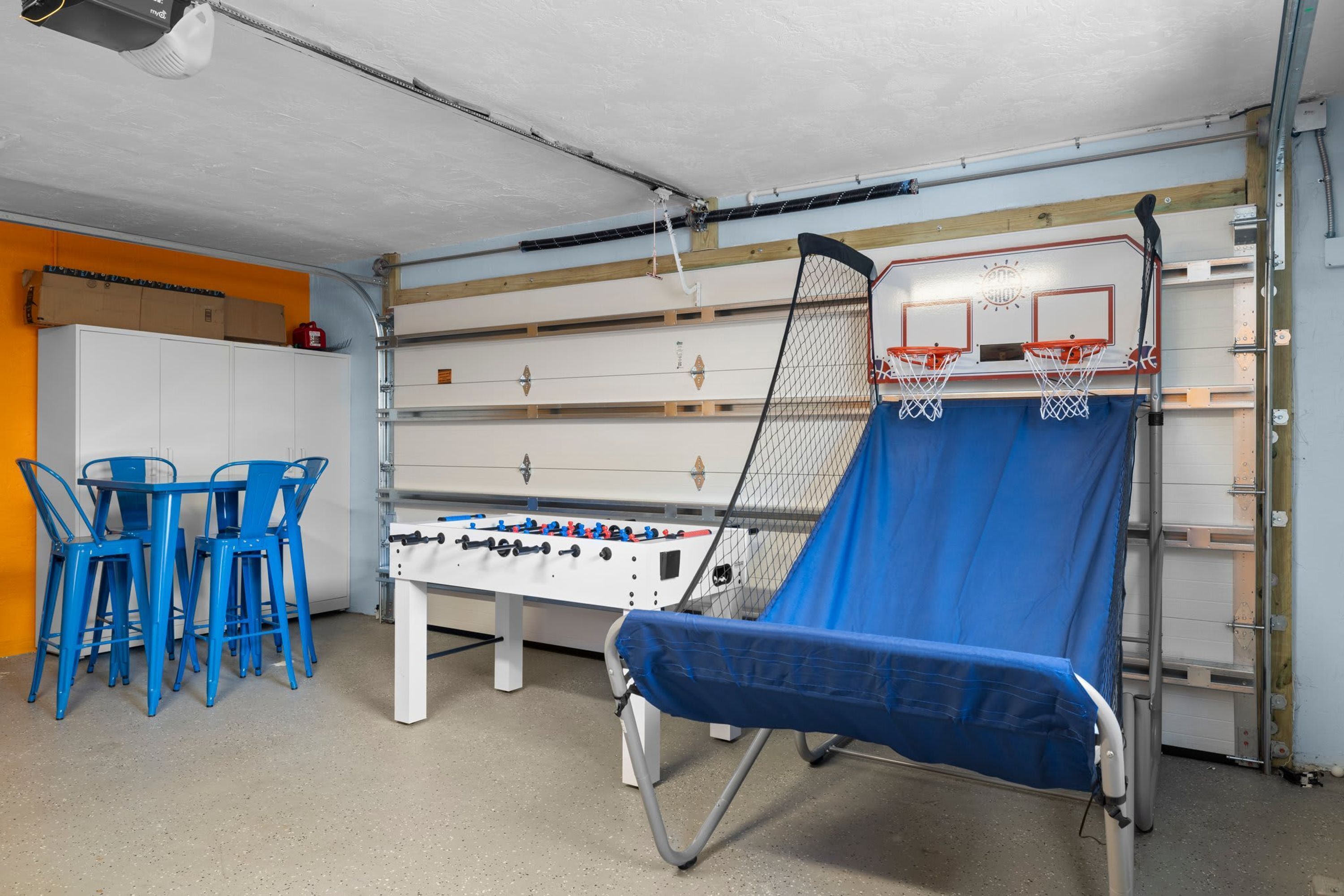 House | 4 bedrooms, Internet