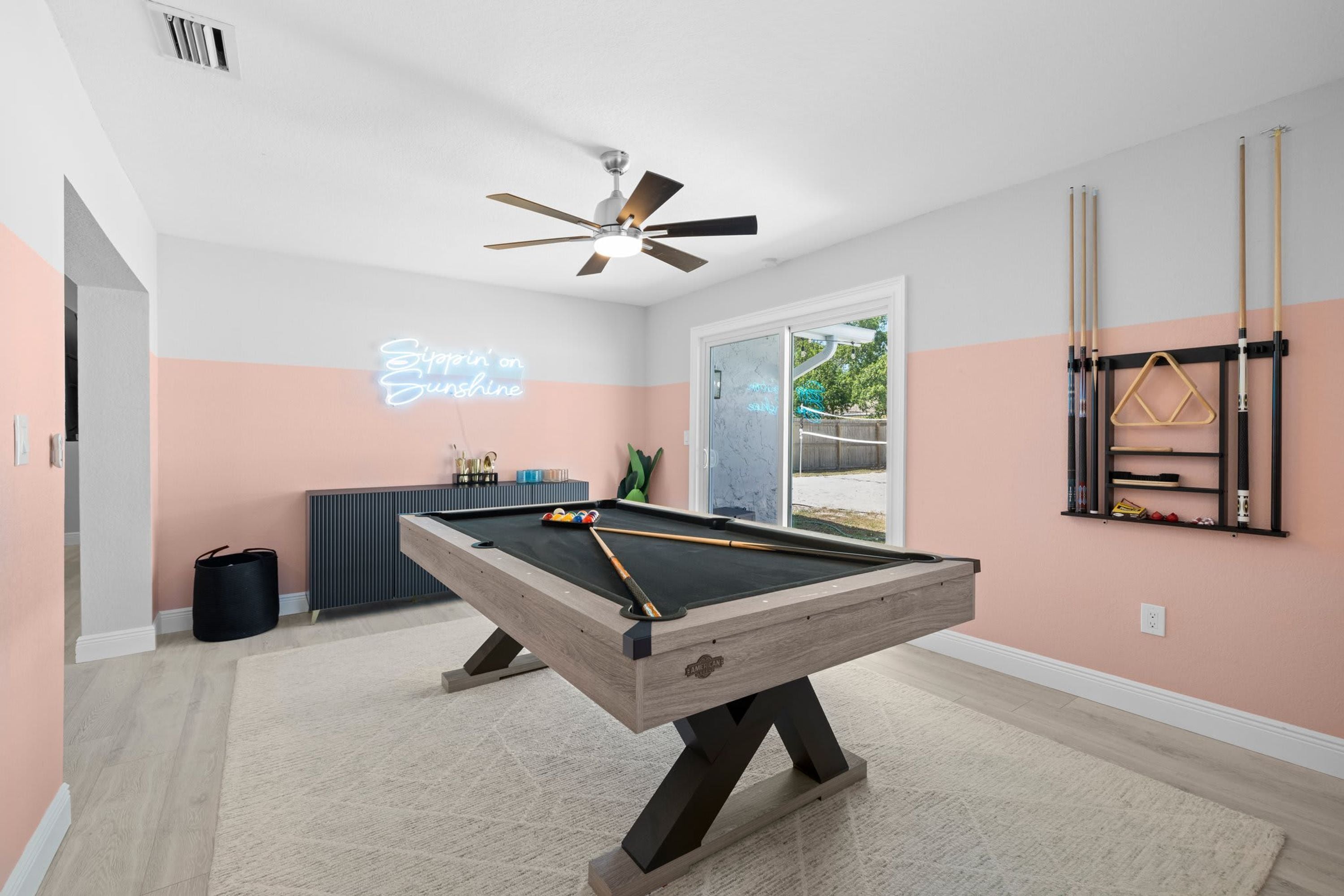House | 4 bedrooms, Internet