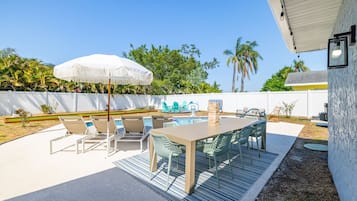 House | 4 bedrooms, Internet