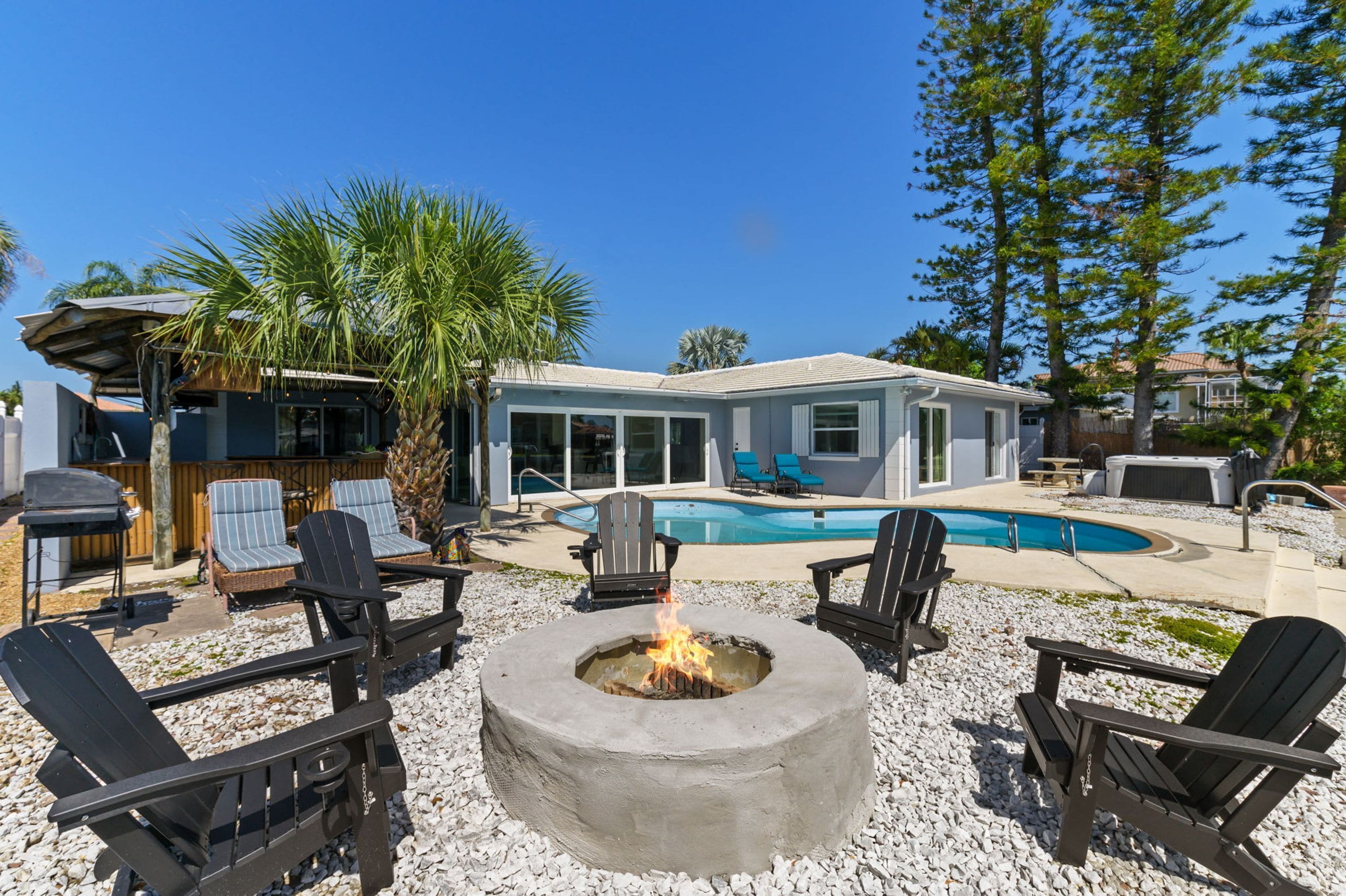 House | 4 bedrooms, high-speed internet