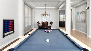 House | 4 bedrooms, high-speed internet