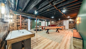 Casa | 6 quartos, acesso à internet de alta velocidade