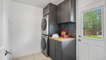 Ferienhaus | 6 Schlafzimmer, Internetzugang