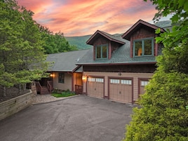 House | 6 bedrooms, high-speed internet