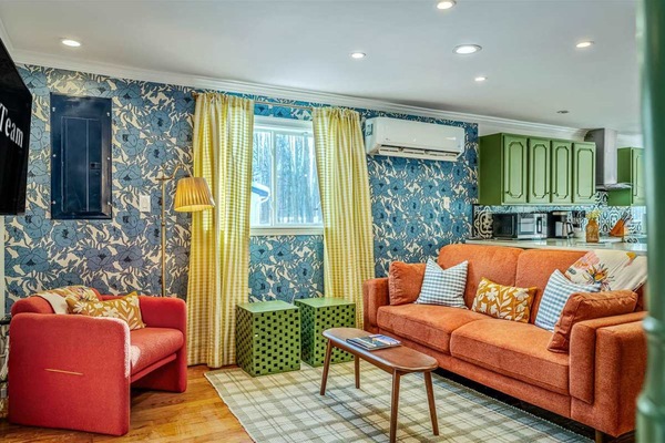 House | 5 bedrooms, high-speed internet