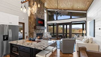 House | 4 bedrooms, high-speed internet