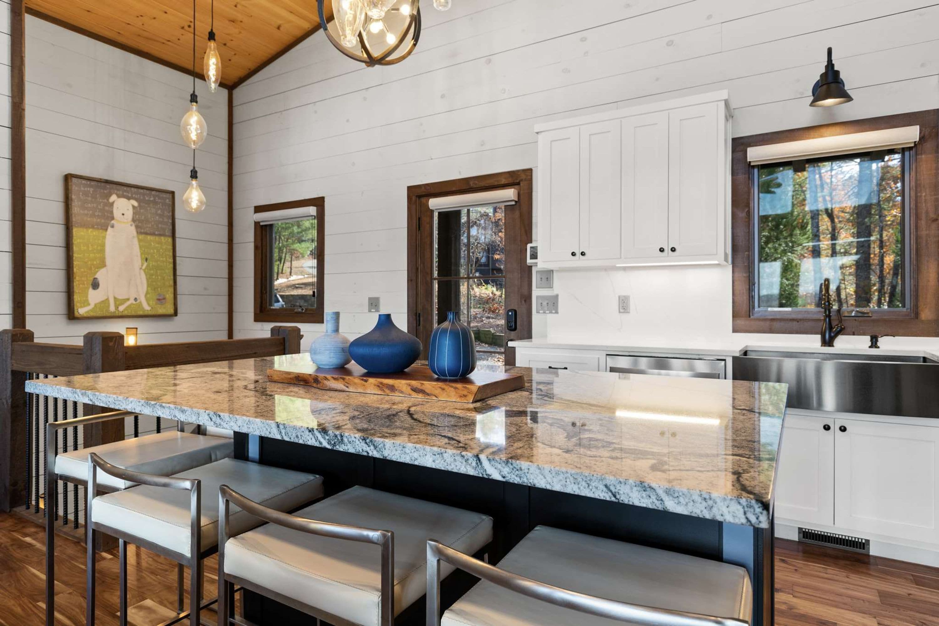 House | 4 bedrooms, high-speed internet