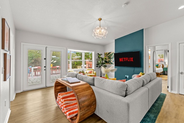 House | 5 bedrooms, high-speed internet