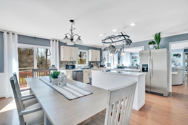 House | 8 bedrooms, high-speed internet