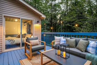 Poconos Pines Escape Sauna Hot Tub Playground