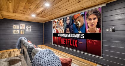 Heated Pool Mtn Views Sleeps 20 Game Room