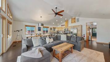 House | 4 bedrooms, high-speed internet