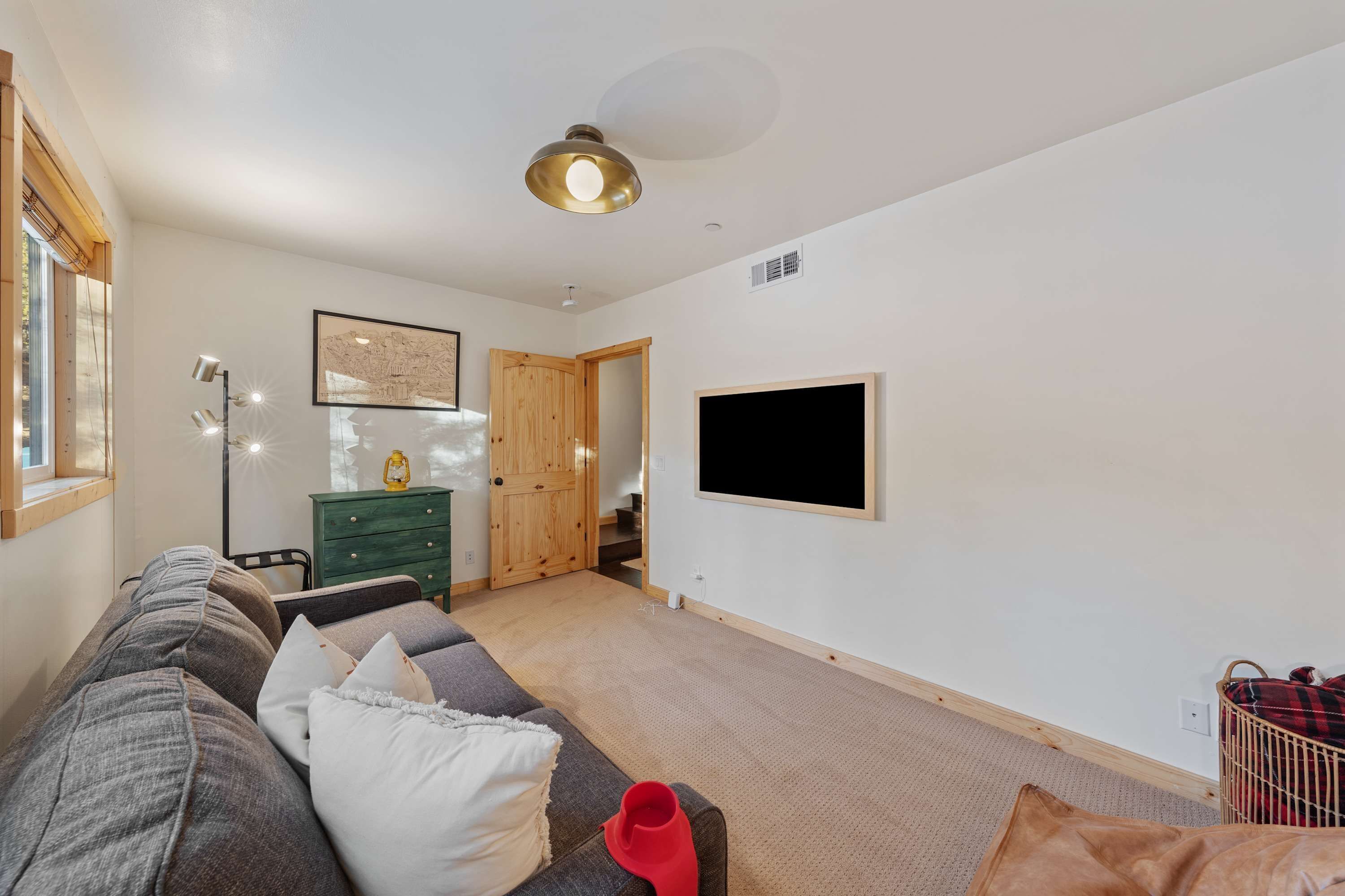 House | 4 bedrooms, high-speed internet