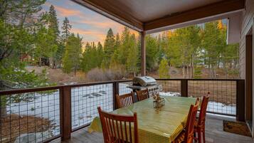 House | 4 bedrooms, high-speed internet