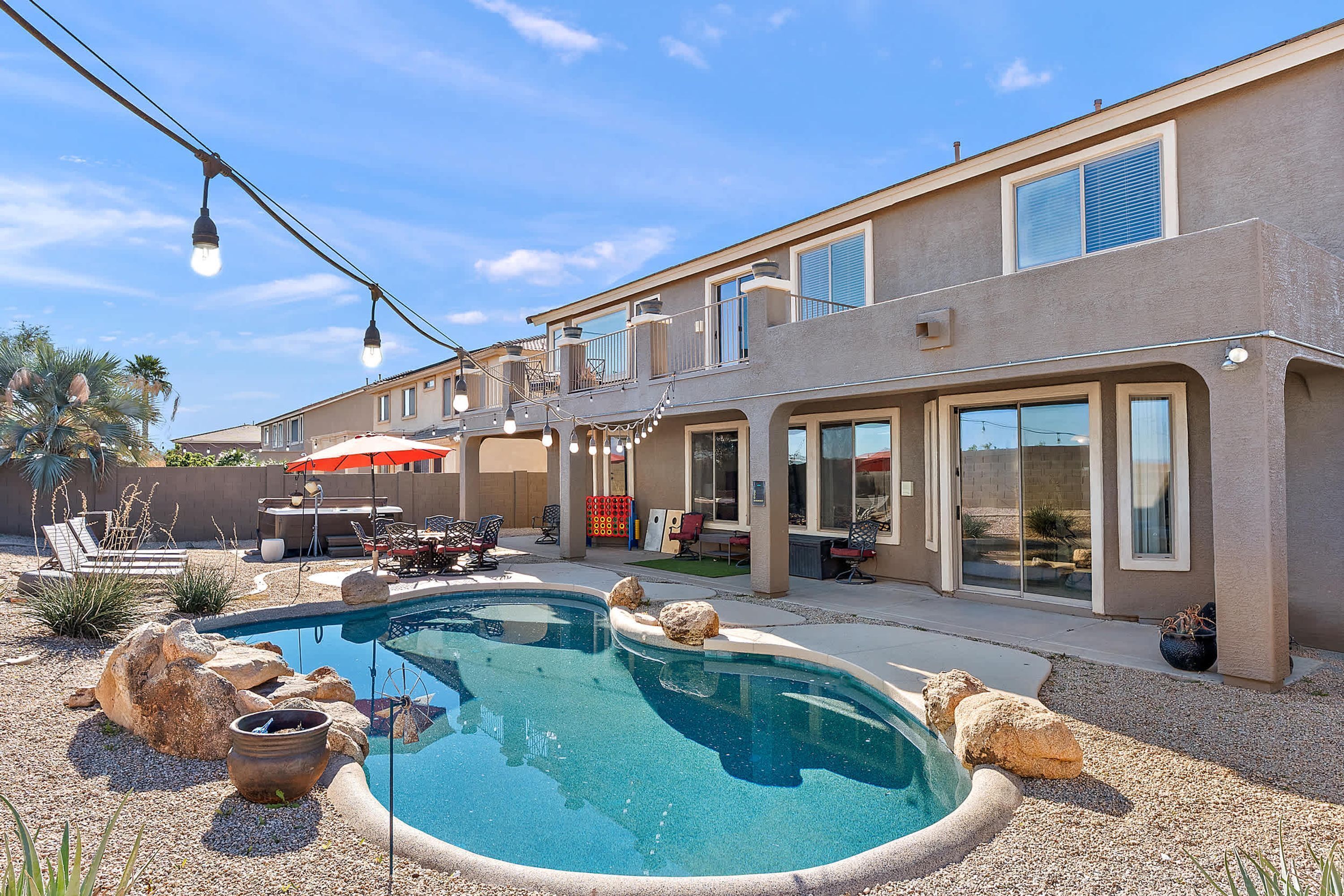 House | 7 bedrooms, high-speed internet