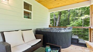 House | 3 bedrooms, high-speed internet
