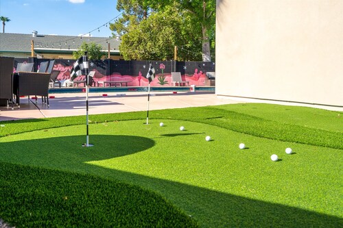 The Cactus Rose Heated Pool Putterball Bocce