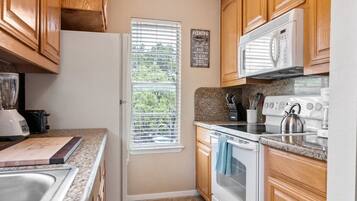 House | 3 bedrooms, high-speed internet