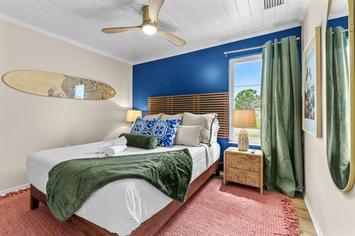 Sleeps 20 Basketball Court Pool Movie Room