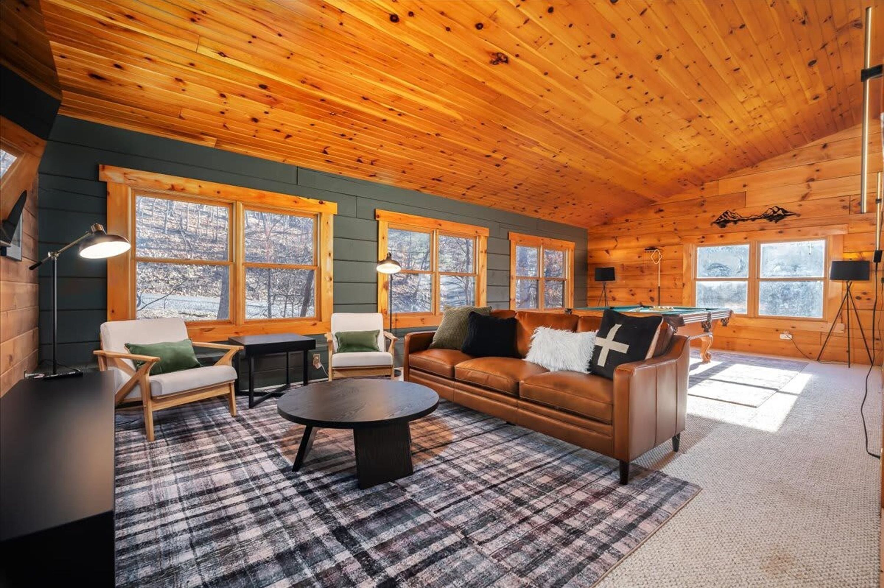 House | 4 bedrooms, high-speed internet