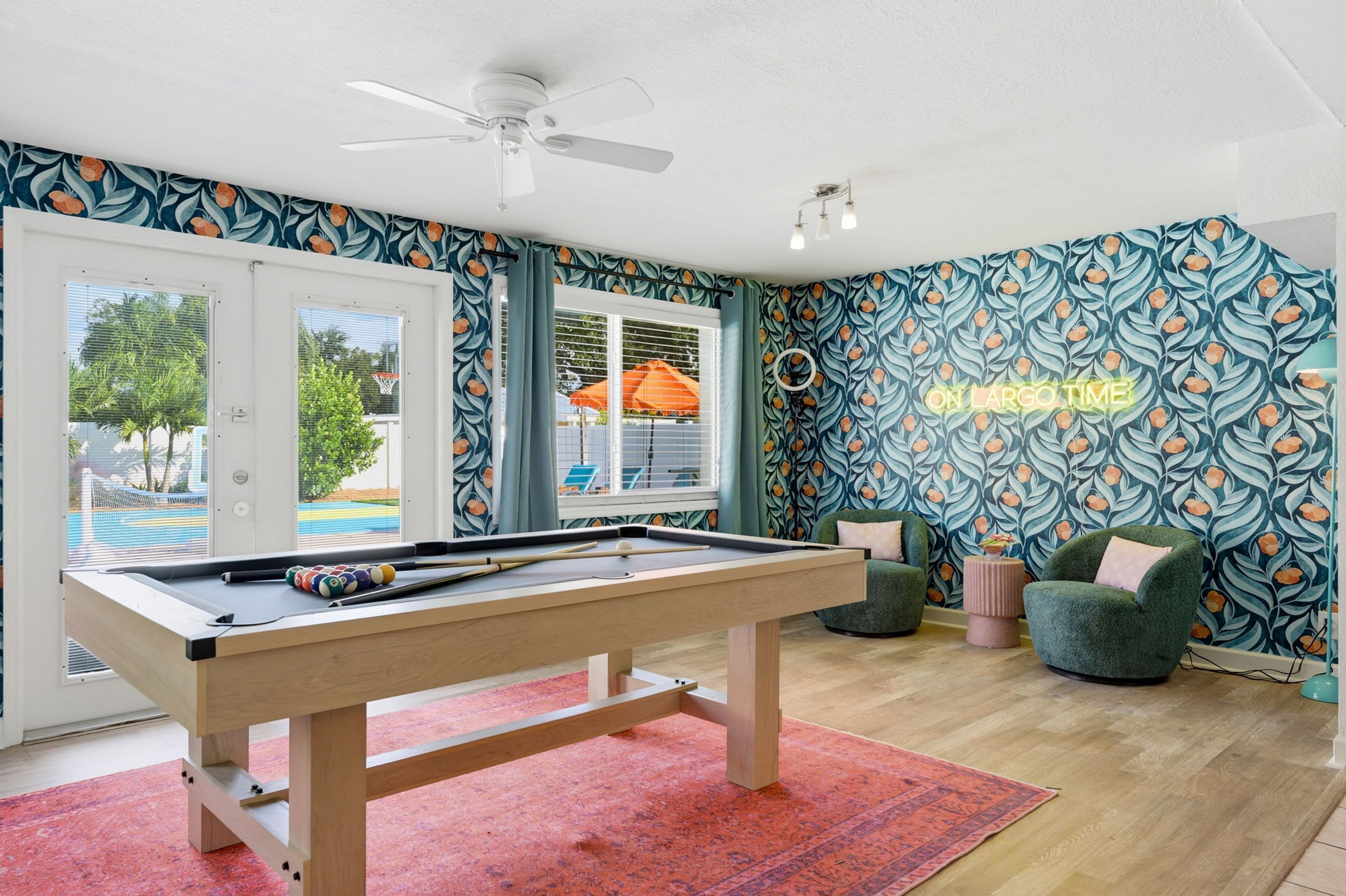 House | 4 bedrooms, Internet