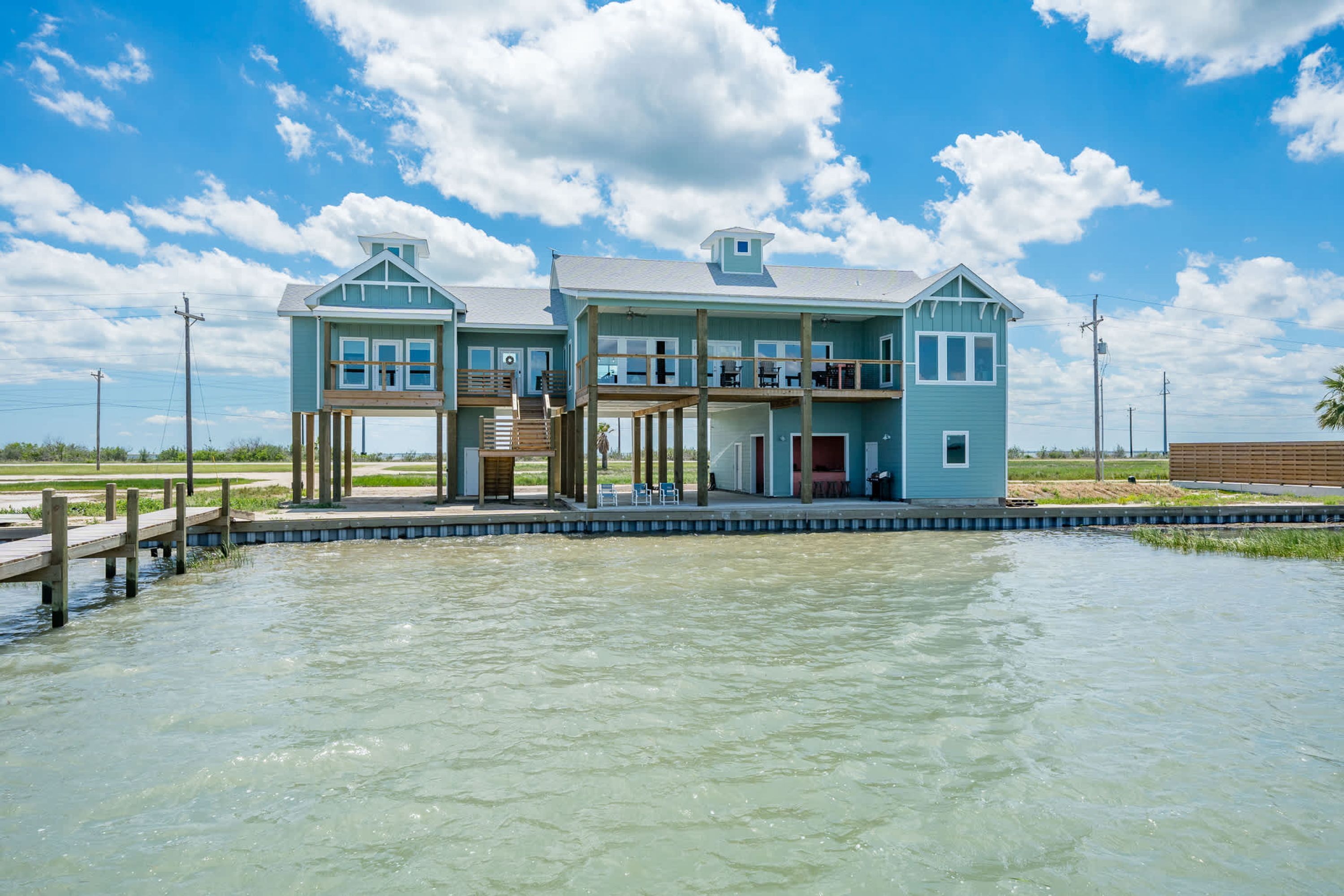 House | 3 bedrooms, high-speed internet