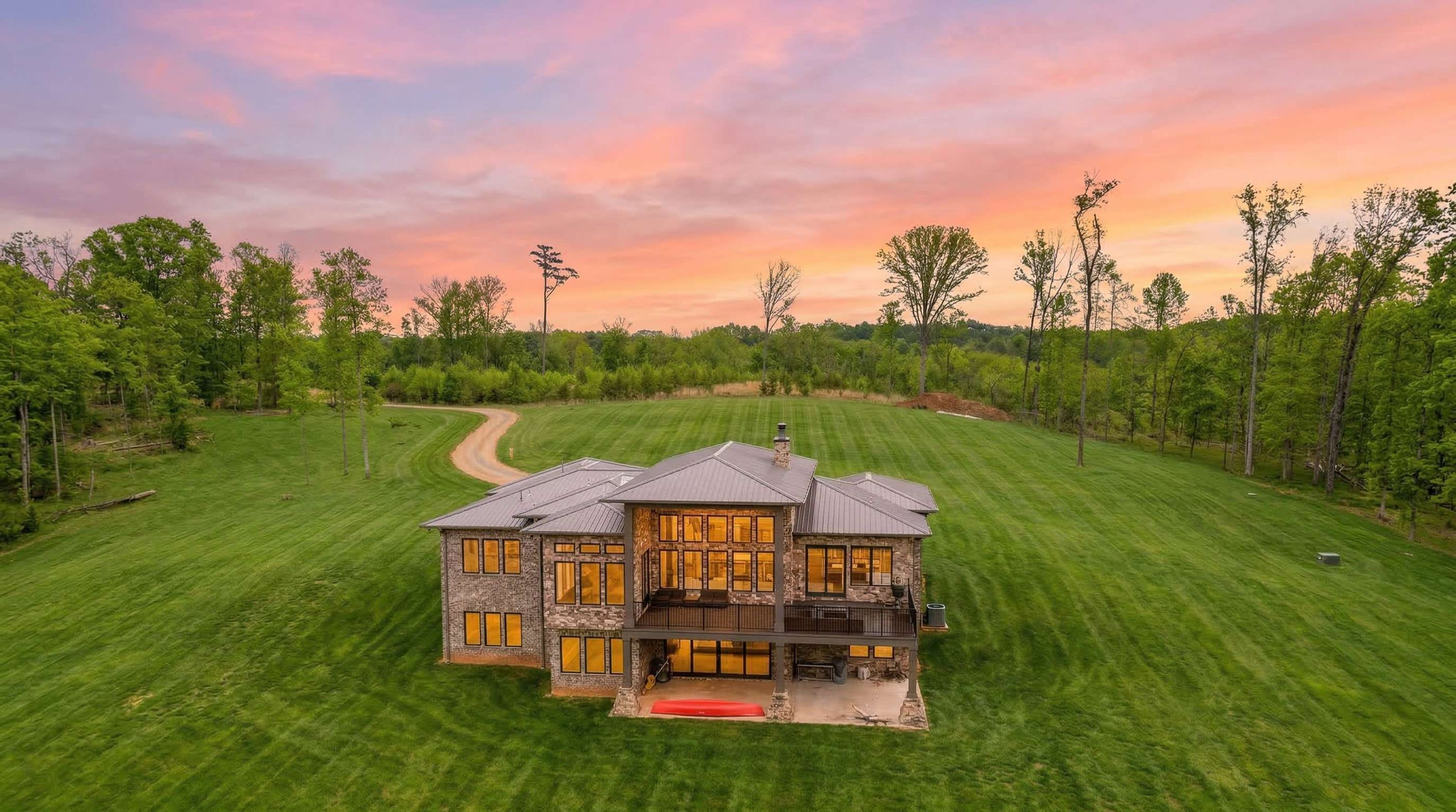 House | 4 bedrooms, high-speed internet
