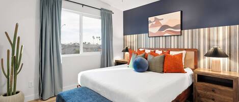 House | 5 bedrooms, high-speed internet