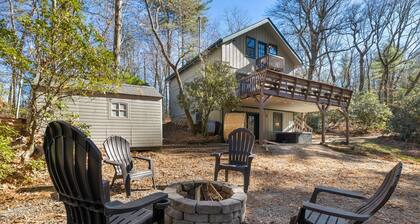 Rainbow Falls Cabin Sauna Hot Tub Foosball