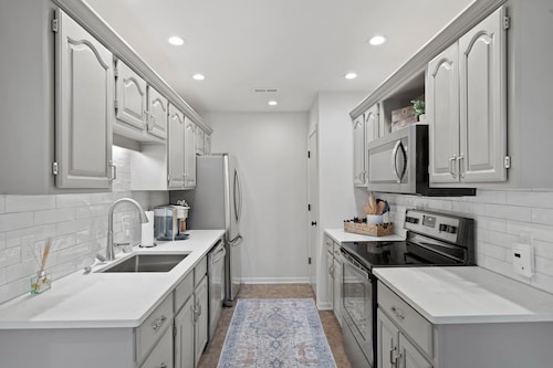 1 5 Miles to Mizzou Spacious Updated Home