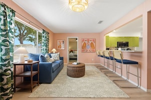 3 habitaciones y acceso a internet