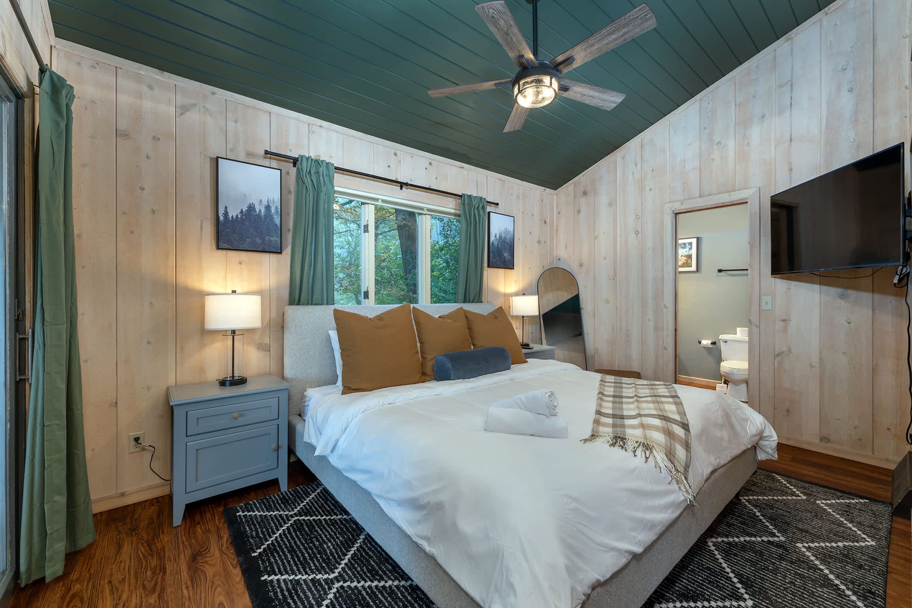 House | 4 bedrooms, high-speed internet