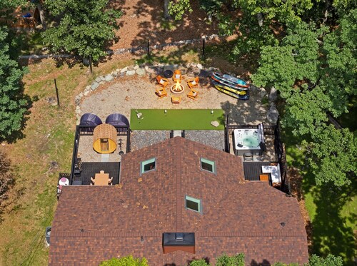 The Ridge at Penn Estates A 4BR Pocono Retreat